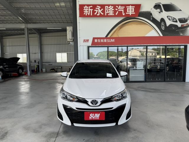 買車免求人~全額貸回家~TCS防滑、胎壓監控、光感應頭燈、ISOFIX、後座分離傾倒~僅跑9萬  第1張相片