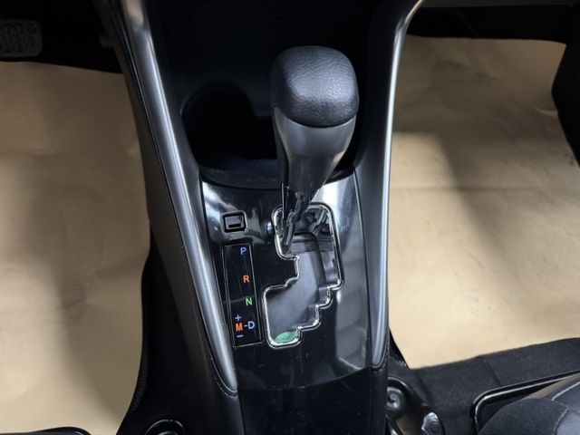 買車免求人~全額貸回家~TCS防滑、胎壓監控、光感應頭燈、ISOFIX、後座分離傾倒~僅跑9萬  第8張相片