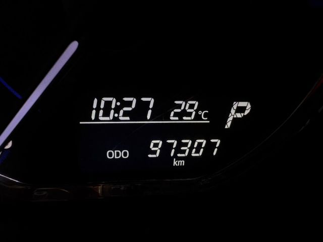 買車免求人~全額貸回家~TCS防滑、胎壓監控、光感應頭燈、ISOFIX、後座分離傾倒~僅跑9萬  第11張相片