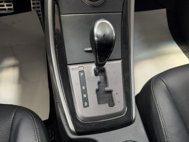 就是愛白車 ~ I-KEY、定速、電動座椅、抬頭顯示器、左右獨立空調、TCS防滑、天窗、後座分離傾倒 !  第10張相片