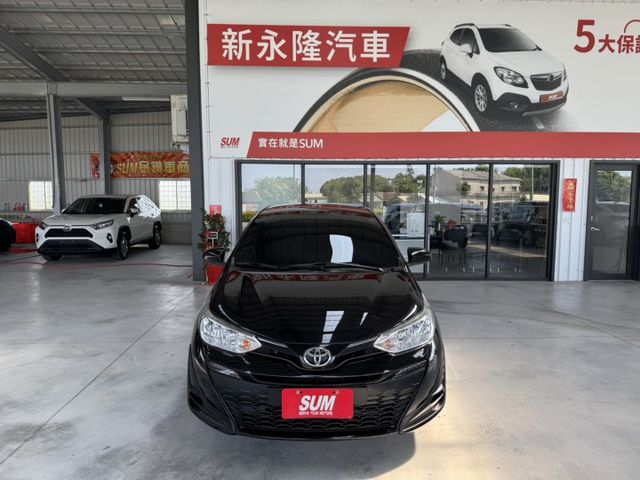 你沒看錯 ~ 我僅跑三萬多 !  大螢幕安卓機、TCS防滑、胎壓監控、光感應頭燈、ISOFIX ! 可全貸 ~  第1張相片