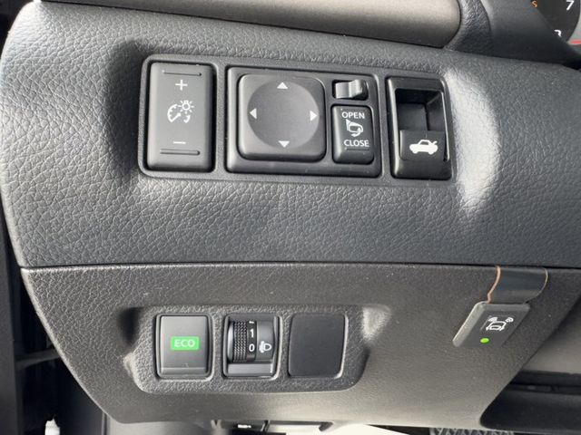 車輛整理中 ~ 歡迎預約賞車 !  第2張相片