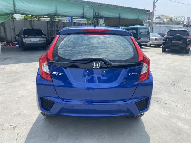 買車免求人~月繳5888輕鬆開回家 ~ 定速、換檔撥片、恆溫空調、倒車顯影、後座分離傾倒 ! 可全貸 ~  第14張相片