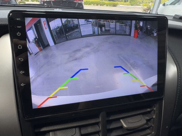 買車免求人~月繳6888開回家~ 大螢幕安卓機、TCS防滑、胎壓監控、衛星導航、倒車顯影、光感應頭燈、ISOFIX !  第6張相片