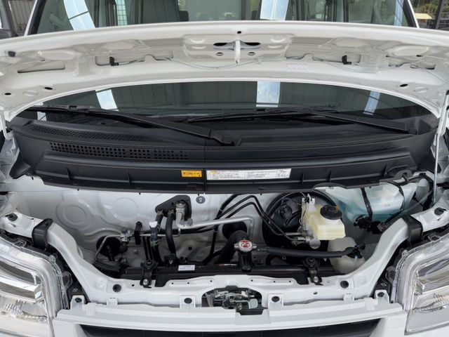 全新60萬領牌車~就賣你52.8萬~僅跑4公里 ~盲點版~ 原廠四年12萬公里保固，現車不用等，錯過不再 ~  第10張相片