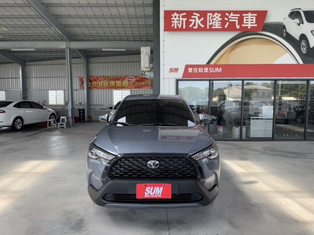 網友專屬優惠實施中 ~ I-KEY、ACC、定速、車偏、TCS防滑、胎壓監控、後座出風口、後座分離傾倒 ! 可全貸 ~  第1張相片