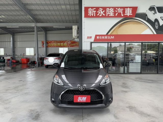 客貨兩用 ~ I-KEY、大螢幕安卓機、TCS防滑、胎壓監控、衛星導航、ISOFIX、後座分離傾倒 !  第1張相片