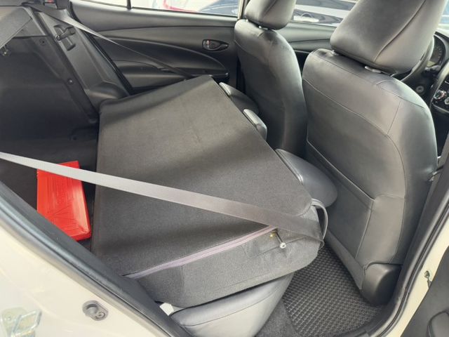 網友專屬優惠實施中 ~ 就是愛白車 ~ TCS防滑、胎壓監控、倒車顯影、光感應頭燈、ISOFIX !  第17張相片
