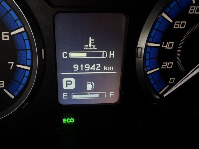 客貨兩用 ~ 就是愛白車 ! 大螢幕安卓機、定速、TCS防滑、胎壓監控、光感應頭燈、後座分離傾倒 ~  第2張相片