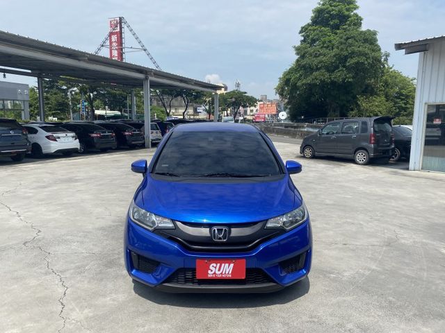 買車免求人~月繳5888輕鬆開回家 ~ 定速、換檔撥片、恆溫空調、倒車顯影、後座分離傾倒 ! 可全貸 ~  第1張相片