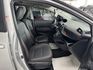 七人座 !  I-KEY、TCS防滑、胎壓監控、恆溫空調、後座出風口、ISOFIX、後座分離傾倒 ~ 僅跑九萬 !  第20張縮圖