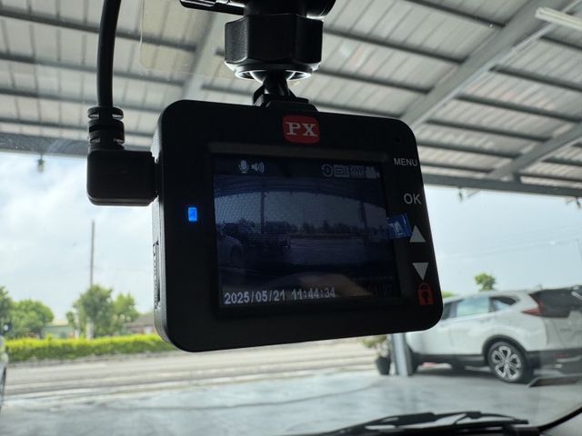 你沒看錯~我只跑10萬 ~ 大螢幕安卓機、衛星導航、倒車顯影、ABS~在地一手警官用車~僅跑10萬 ~  第10張相片