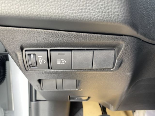 另有2026全新領牌車賣你68.9~全新領牌車~ 僅跑4公里 ! 原廠四年12萬公里保固 ~現車不用等 !  第12張相片