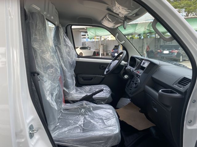 另有2026全新領牌車只賣你47.8~我是自排的，全新領牌車，新車價55.5萬，  第16張相片