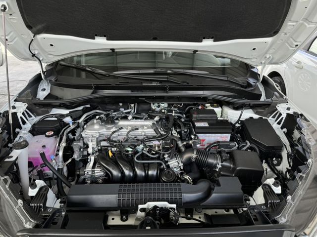 2025全新領牌車~只要賣你68.9 還不趕快來搶~僅跑4公里 ! 原廠四年12萬公里保固，現車不用等，錯過不再 ~  第13張相片