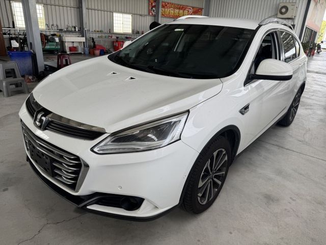 僅跑八萬多 !  定速、渦輪增壓、恆溫空調、TCS防滑、胎壓監控、後座出風口、車頂行李架、後座分離傾倒 !  第1張相片