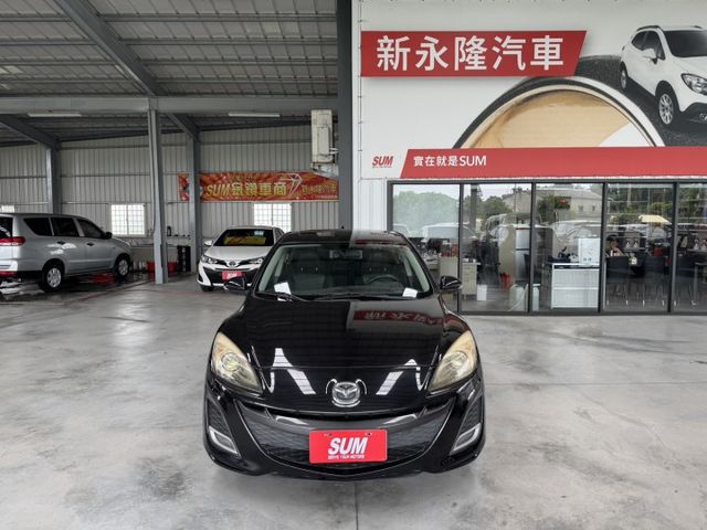 網友專屬優惠實施中~ 月繳4888輕鬆擁有~I-KEY、天窗、左右獨立空調、換檔撥片、後座分離傾倒 ~頂級版  第1張相片