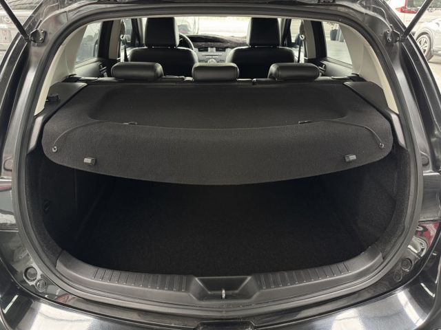 網友專屬優惠實施中~ 月繳4888輕鬆擁有~I-KEY、天窗、左右獨立空調、換檔撥片、後座分離傾倒 ~頂級版  第12張相片