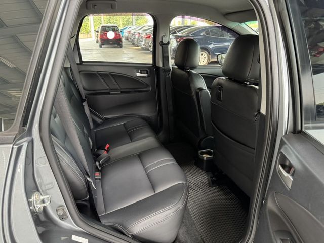 網友專屬優惠實施中 ~ I-KEY、定速、電動尾門、盲點偵測、恆溫空調、胎壓監控、後座分離傾倒 ! 可全貸 ~  第18張相片