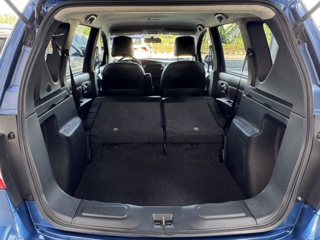 網友專屬優惠實施中 ~ 大螢幕安卓機、衛星導航、倒車顯影、ISOFIX、車頂行李架、後座分離傾倒 !  第16張相片