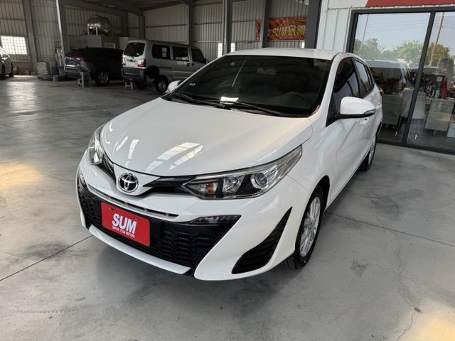 網友專屬優惠實施中 ~ TCS防滑、胎壓監控、倒車顯影、光感應頭燈、ISOFIX、後座分離傾倒 !  第19張相片