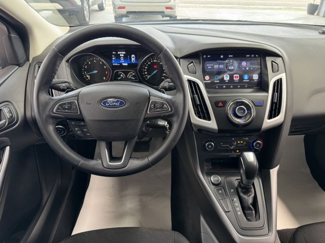 網友專屬優惠實施中 ~ 大螢幕安卓機、定速、TCS防滑、胎壓監控、光感應頭燈、後座分離傾倒 !  第5張相片