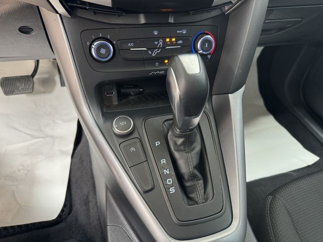 網友專屬優惠實施中 ~ 大螢幕安卓機、定速、TCS防滑、胎壓監控、光感應頭燈、後座分離傾倒 !  第9張相片