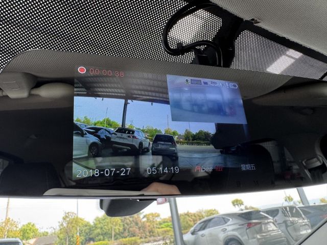 網友專屬優惠實施中 ~ 大螢幕安卓機、定速、TCS防滑、胎壓監控、光感應頭燈、後座分離傾倒 !  第11張相片