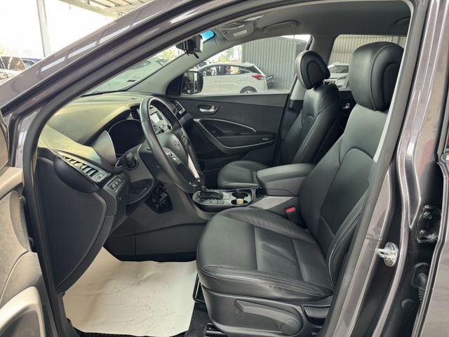 柴油 ~ 客貨兩用 ! 定速、TCS防滑、左右獨立空調、光感應頭燈、ISOFIX、後座分離傾倒 ! 可全貸 ~  第2張相片