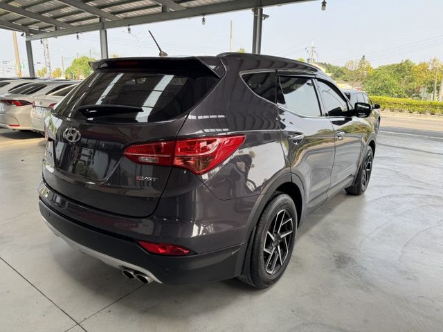 柴油 ~ 客貨兩用 ! 定速、TCS防滑、左右獨立空調、光感應頭燈、ISOFIX、後座分離傾倒 ! 可全貸 ~  第19張相片