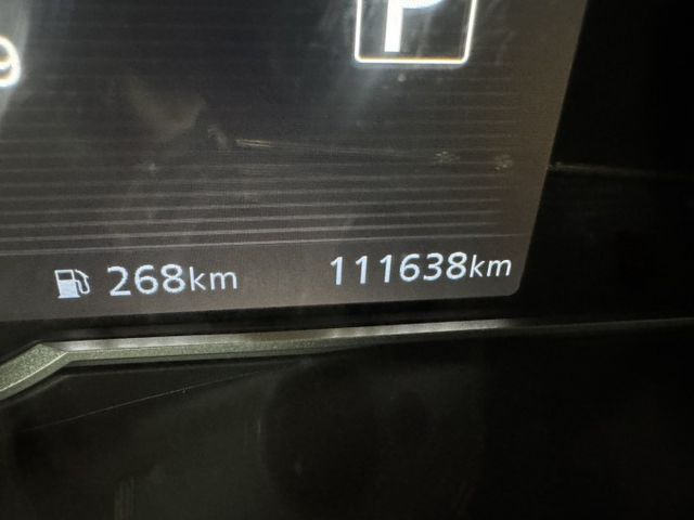 就是愛白車 ~ 免鑰使、定速、環景系統、恆溫空調、TCS防滑、胎壓監控、光感應頭燈、後座分離傾倒 !  第2張相片