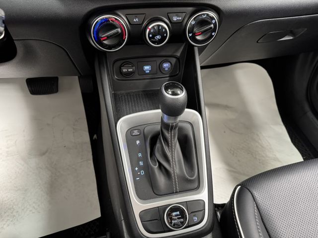 網友專屬優惠實施中 ~ 大螢幕安卓機、TCS防滑、胎壓監控、倒車顯影、光感應頭燈、後座分離傾倒 !  第9張相片