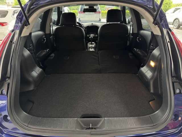 網友專屬優惠實施中 ~ I-KEY、定速、TCS防滑、胎壓監控、恆溫空調、ISOFIX、後座分離傾倒~僅跑14萬  第16張相片