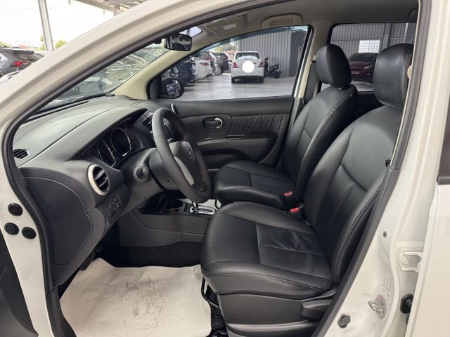 小車大空間 ~ 就是愛白車 ! 大螢幕安卓機、胎壓監控、倒車顯影、ISOFIX、車頂行李架、後座分離傾倒 ~  第2張相片