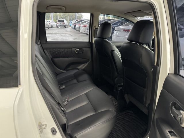 小車大空間 ~ 就是愛白車 ! 大螢幕安卓機、胎壓監控、倒車顯影、ISOFIX、車頂行李架、後座分離傾倒 ~  第18張相片