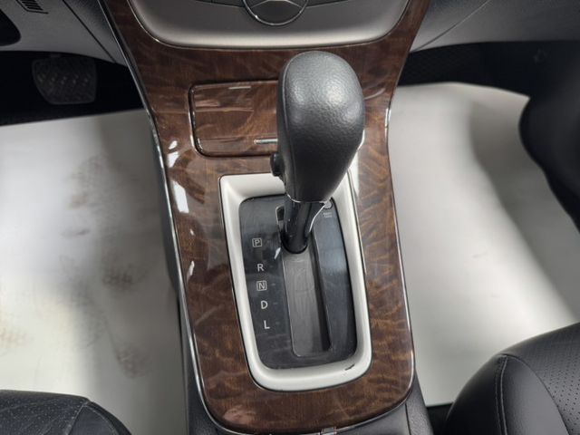 你沒看錯~我僅跑14萬公里 ~ I-KEY、定速、左右獨立空調、衛星導航、數位電視、後座出風口 可全貸 ~  第10張相片