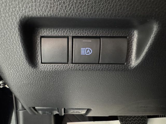 網友專屬優惠實施中 ~ 定速、ACC、車偏、TCS防滑、胎壓監控、後座出風口、後座分離傾倒 ! 可全貸 ~  第9張相片