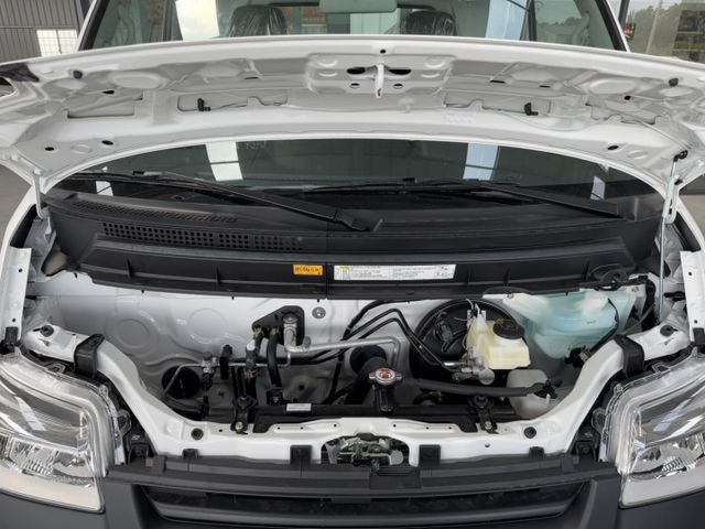 全新2026年領牌車~現在只要47.8萬~ 我是自排的，全新領牌車，新車價55.5萬， !! 可全貸 ~  第10張相片