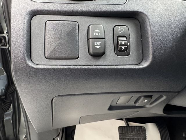 便宜一樣有好貨~歡迎比較~可以全額貸~ TCS防滑、胎壓監控、倒車顯影、光感應頭燈 !  第11張相片