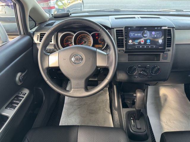 你沒看錯~我僅跑12萬~月繳4888輕鬆開回家 ~ 大螢幕安卓、抬頭顯示器、衛星導航、倒車顯影、備胎 !  第5張相片