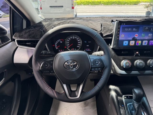 就是愛白車 ! 定速、ACC、車道偏離警示、自動緊急煞車、TCS防滑、胎壓監控、後座分離傾倒 !  第5張相片