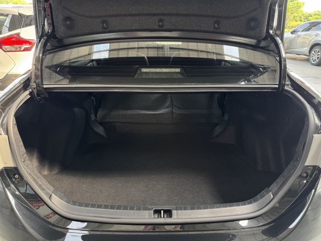 網友專屬優惠實施中 ~ 大螢幕安卓機、衛星導航、倒車顯影、後座分離傾倒  ! 可以全額貸款 ~  第15張相片