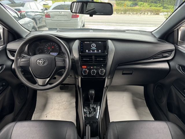 便宜一樣有好貨~月繳5888輕鬆開回家 ~ TCS防滑、胎壓監控、光感應頭燈、倒車顯影、ISOFIX、後座分離傾倒 !  第4張相片