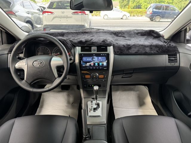 買車免求人~月繳4888輕鬆擁有~ 定速、大螢幕安卓機、恆溫空調、衛星導航、倒車顯影、天窗、後座分離傾倒 !  第4張相片