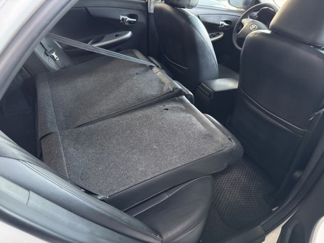 買車免求人~月繳4888輕鬆擁有~ 定速、大螢幕安卓機、恆溫空調、衛星導航、倒車顯影、天窗、後座分離傾倒 !  第16張相片