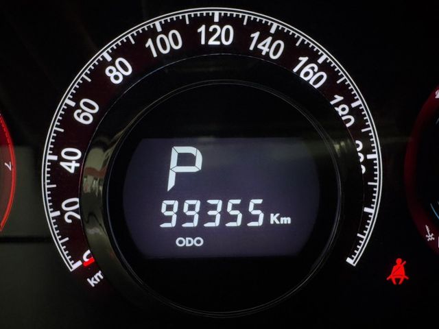 網友專屬優惠實施中~6安 天窗 免鑰匙運動版~僅跑10萬  第11張相片