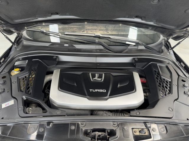 網友專屬優惠實施中~6安 天窗 免鑰匙運動版~僅跑10萬  第12張相片