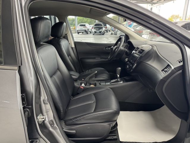 網友專屬優惠實施中~ TCS防滑、胎壓監控、倒車顯影、光感應頭燈、ISOFIX、後座出風口、後座分離傾倒  第19張相片