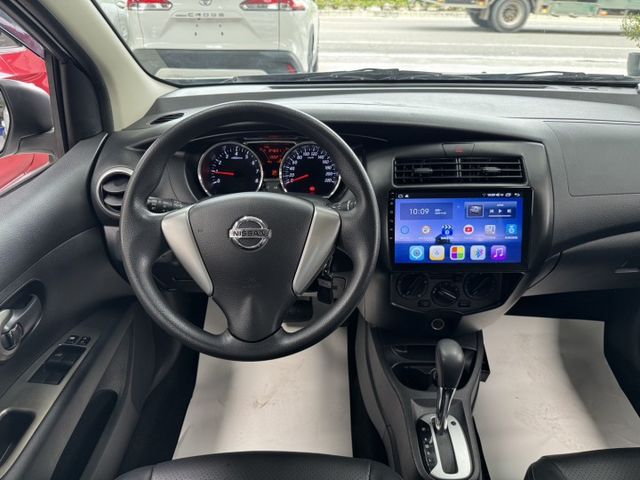 就是愛白車 ! 大螢幕安卓機、胎壓監控、衛星導航、倒車顯影、ISOFIX、後座分離傾倒 ~ 僅跑九萬 !  第5張相片