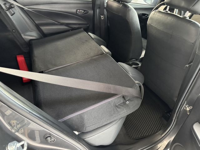 網友專屬優惠實施中 ~ TCS防滑、胎壓監控、倒車顯影、光感應頭燈、ISOFIX、後座分離傾倒 !  第16張相片